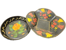 2 Black Tin Tole Painted Bowls Tulips Flowers - Fruit Bowls