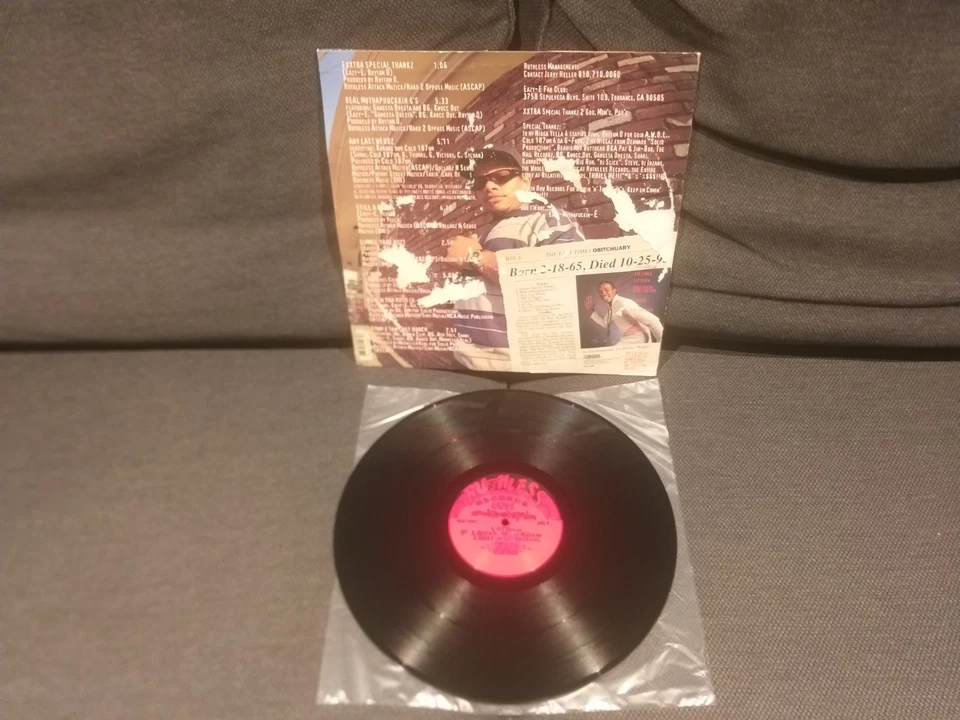 LP EAZY-E It's On (Dr. Dre) 187um Killa 1. Auflage US 94 1st Press RARE N.W.A EX - Bild 2 von 4
