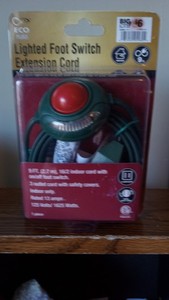 ECO PLUGS ~ Lighted Foot Switch Extension Cord ~ 9 FT ~ NEW SEALED ~