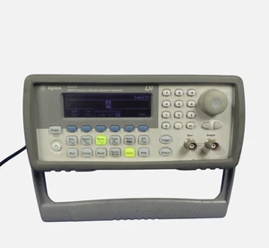 Agilent 33220A 20MHz Function Arbitrary Waveform Generator GPIB USB LAN