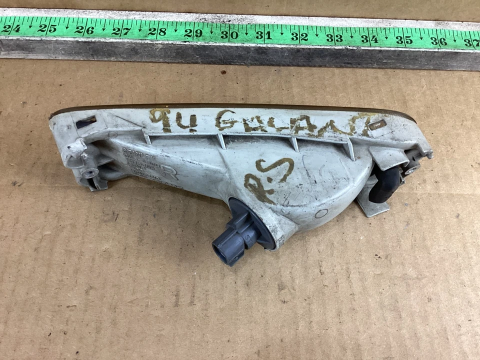 1994-1998 Mitsubishi Galant luz de seta dianteira direita do lado do passageiro - Imagem 3 de 4