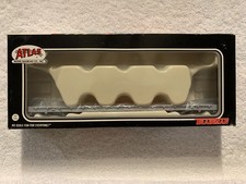 Atlas Trainman 20000382 HO Scale Undecorated Bulkhead Flat Car