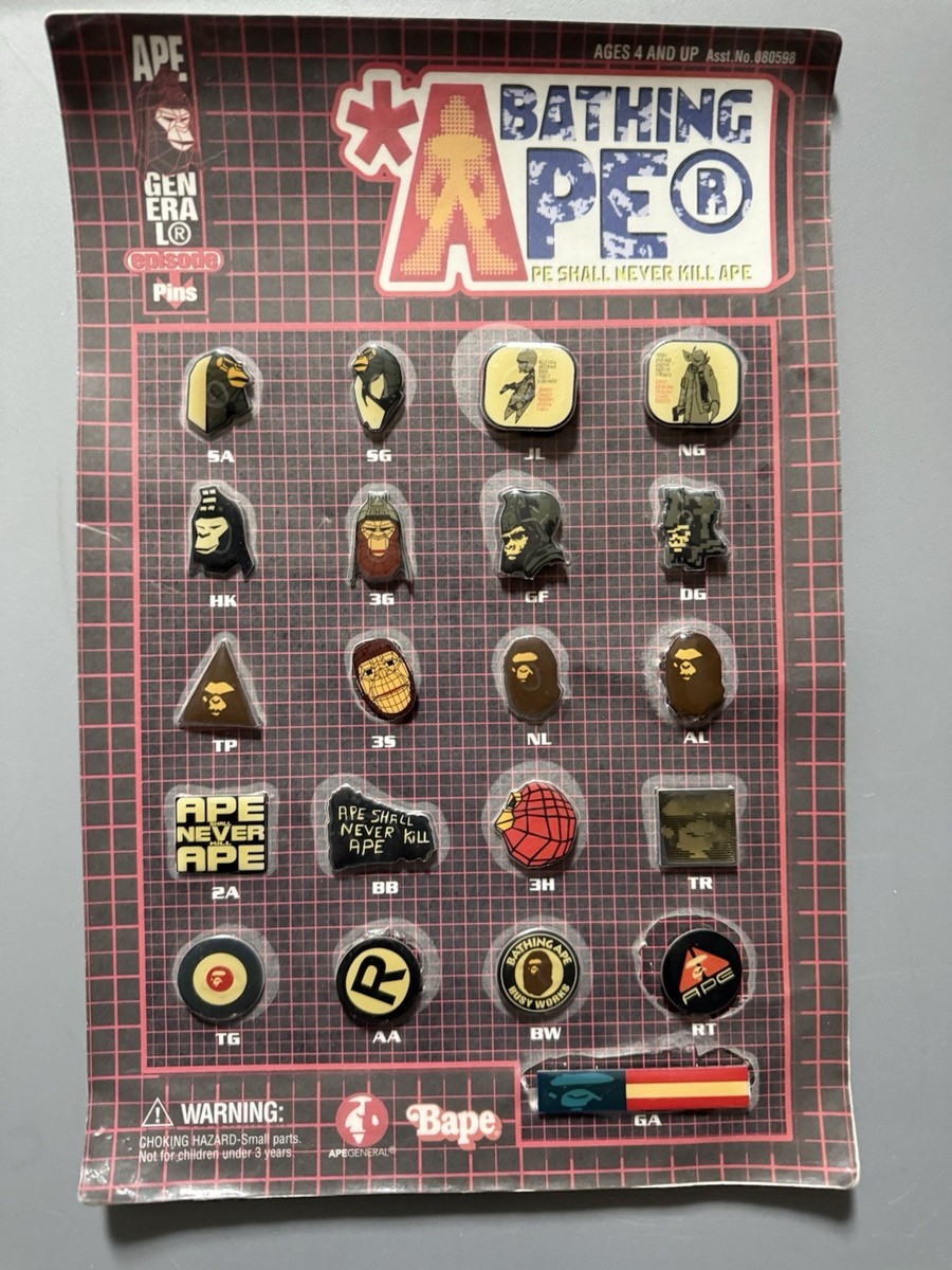【A BATHING APE】90s ビンテージ ピンズ 21個フルセット 1999 Bape x Futura Pin Set RARE Full Set - Ships From US - A