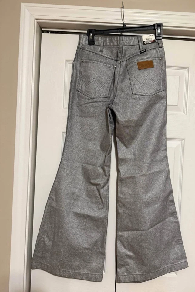 New With Tags - Fender X Wrangler Silver Rockstar Flared Pants 26x30 - Image 3 of 4