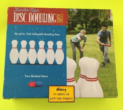 A Fun Picnic Game Played With a Disc Shaped Toy: Ultimate Frisbee Fun!
