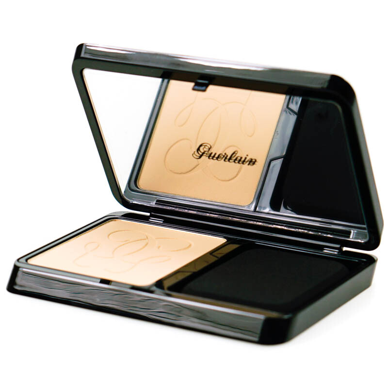 Guerlain Lingerie De Peau Kompakt Foundation – Farbe 02C Clair Rosé, 8,5 G