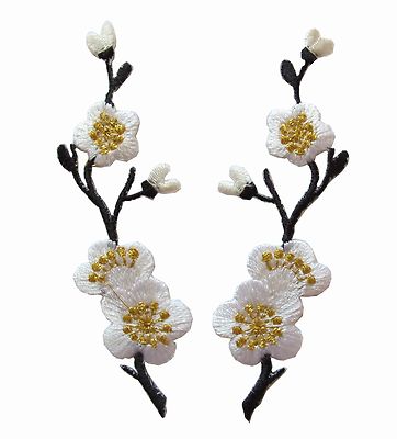 #3959B 2Pcs Black White Quince,Sakura Cherry Flower Embroidery Applique Patch