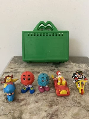 LOT VINTAGE HAPPY MEAL MC DONALD VALISE + FIGURINES LOOSE BEL ETAT ANNEE 90’S ! - Photo 1/4
