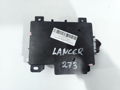 8637A320 RELAIS SICHERUNGSKASTEN MULTIFUNKTIONSRELAIS / 2422061 FÜR MITSUBISHI L