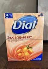 Dial Silk & Seaberry Gentle Cleansing Skin Care Bar 8 Soap Bars 4 oz ea