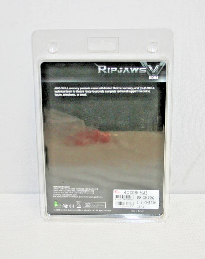 G.SKILL Ripjaws V Series 16GB 288-Pin SDRAM DDR4 3200 (PC4 25600) Desktop Memory - Image 2 of 3