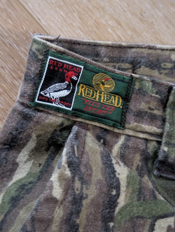 Pantalones de camuflaje vintage años 90 Y2K cabeza roja árbol real talla mediana Foto 3 de 4