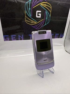 Motorola Razr V3m Pink Flip Phone GSM Unlocked   Charger Only, No Battery