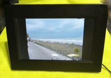 CURTIS 7 INCH DIGITAL PHOTO FRAME - Model - DPF710 Tested And Works Great