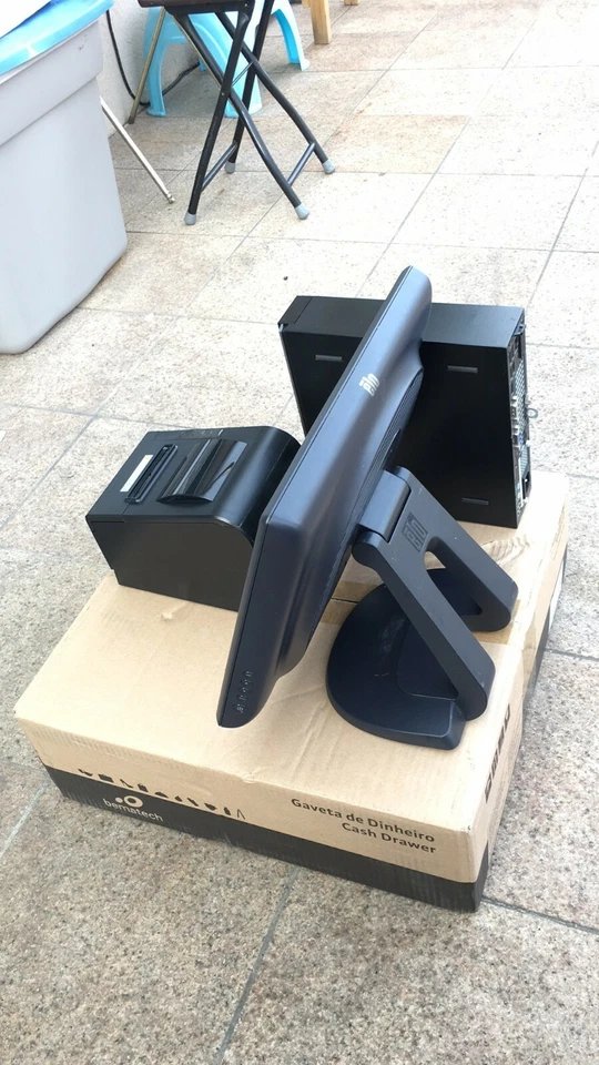 15" Touchscreen All In One POS System Restaurant Point Of Sale 1 Printers - Image 4 of 4