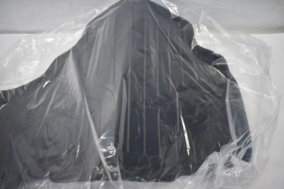 Maxliner Smartliner Second Row Floor Liner B0037 For Toyota Highlander 2008-13 - Image 4 of 4