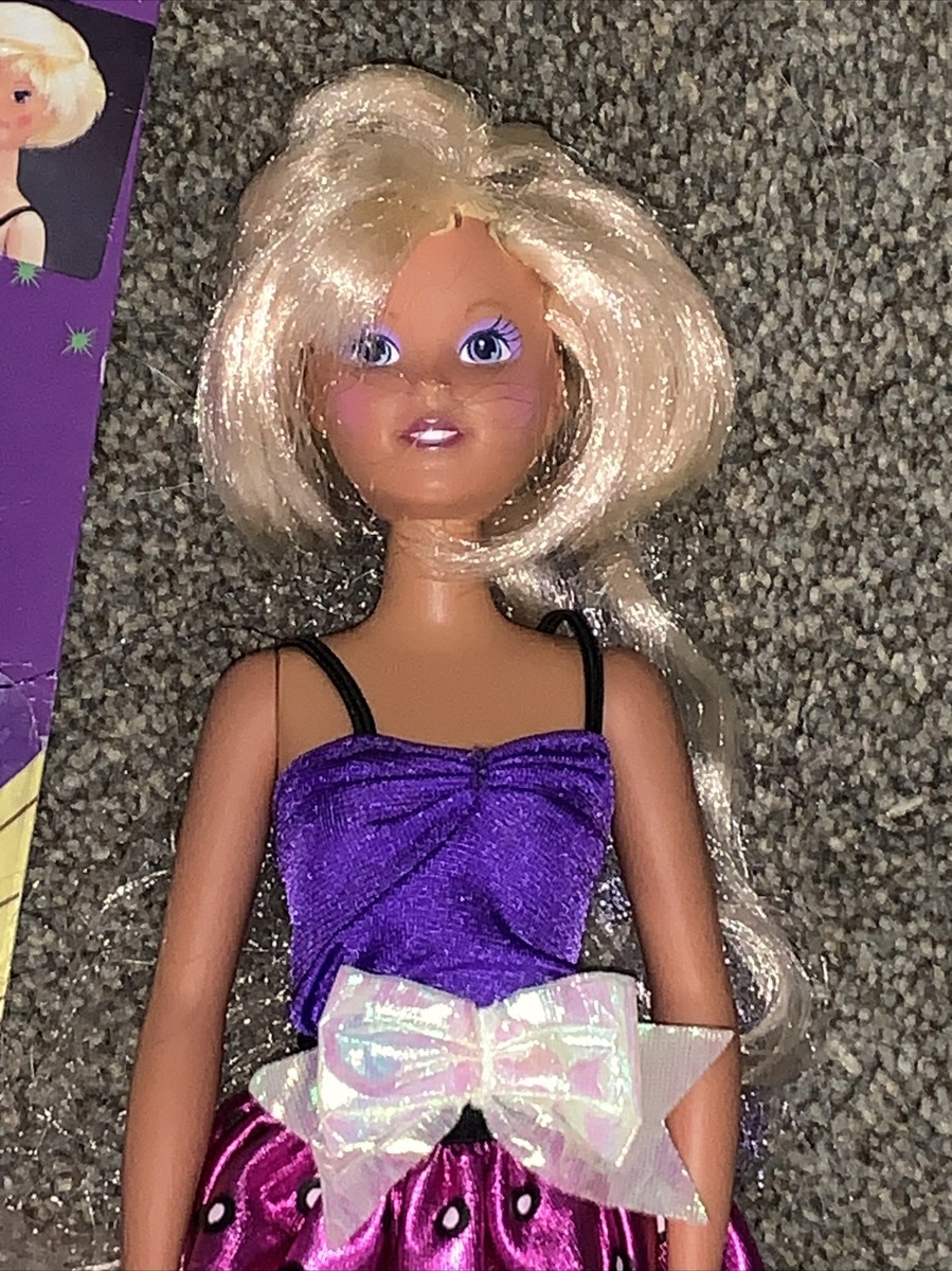 1990 KENNER--COOL CUTS KARA 14