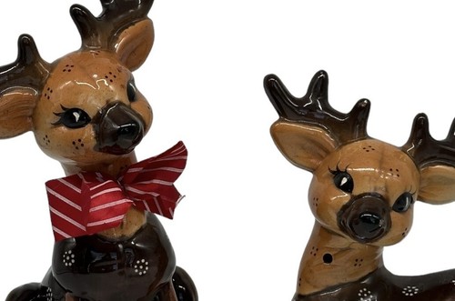 2 Vintage Ceramic Christmas Reindeer Kitch Figurines Hand Painted Red Bow - Picture 3 of 11