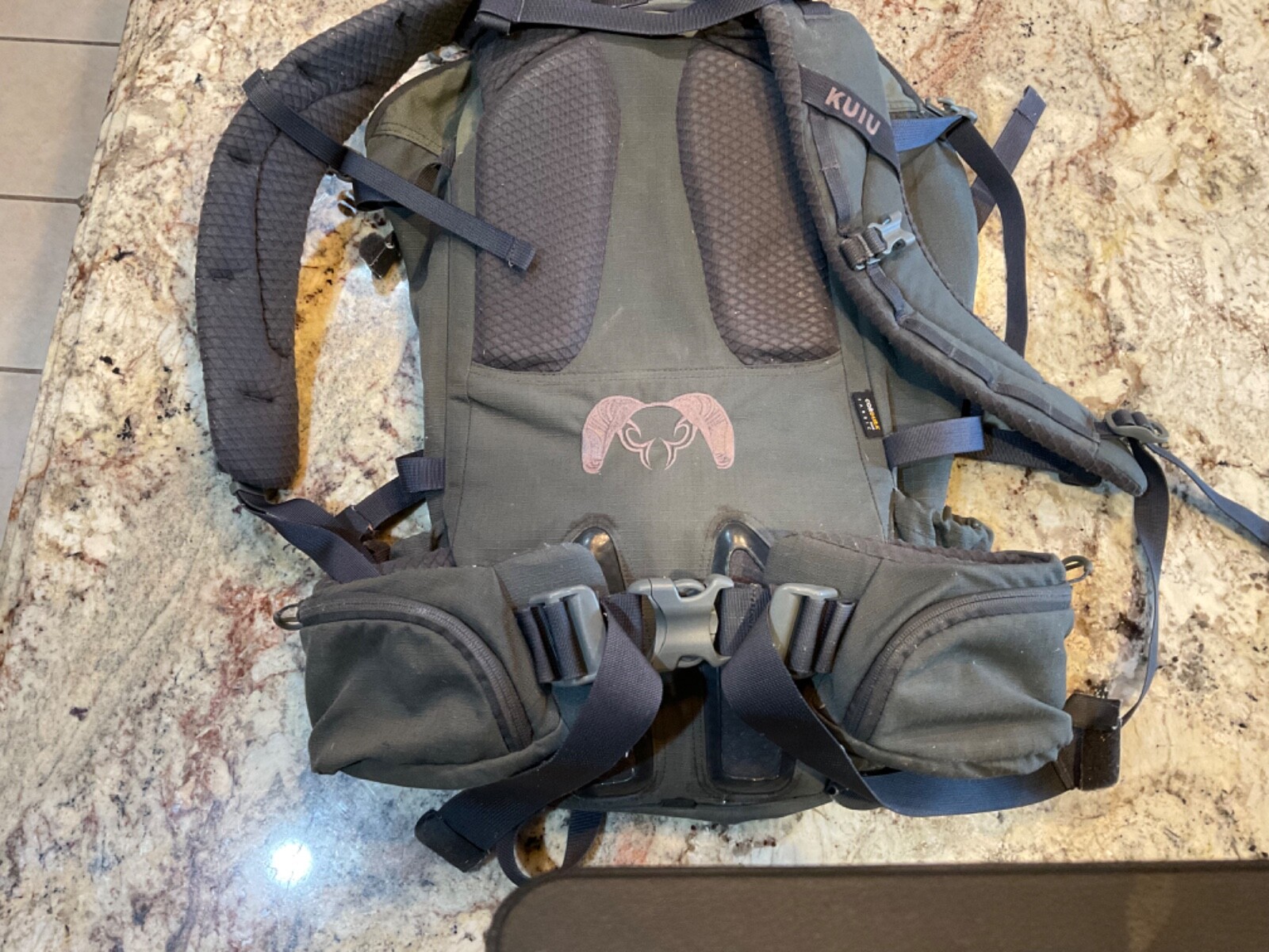 Kuiu Venture 2300 Backpack in good shape eBay