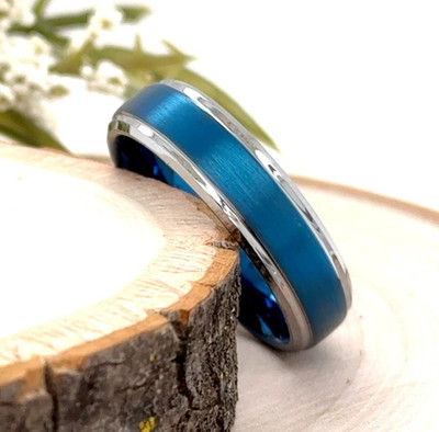 Matt Polished Finish Scratch-Free Ring 6mm Silver & Blue Tungsten Christmas Band