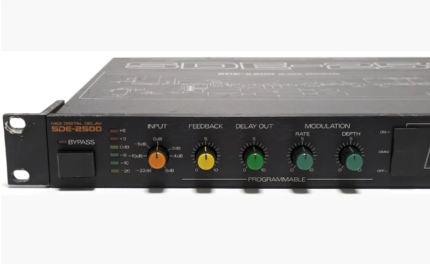Roland SDE-2500 MIDI DIGIRAL DELAY 64 Delay Setting Memory AC100V 50/60Hz 19W - Image 2 of 4