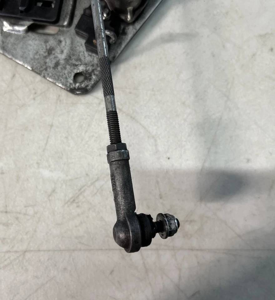 2012 Yamaha FX Nytro MTX XTX RTX Reverse Lever - Image 3 of 4