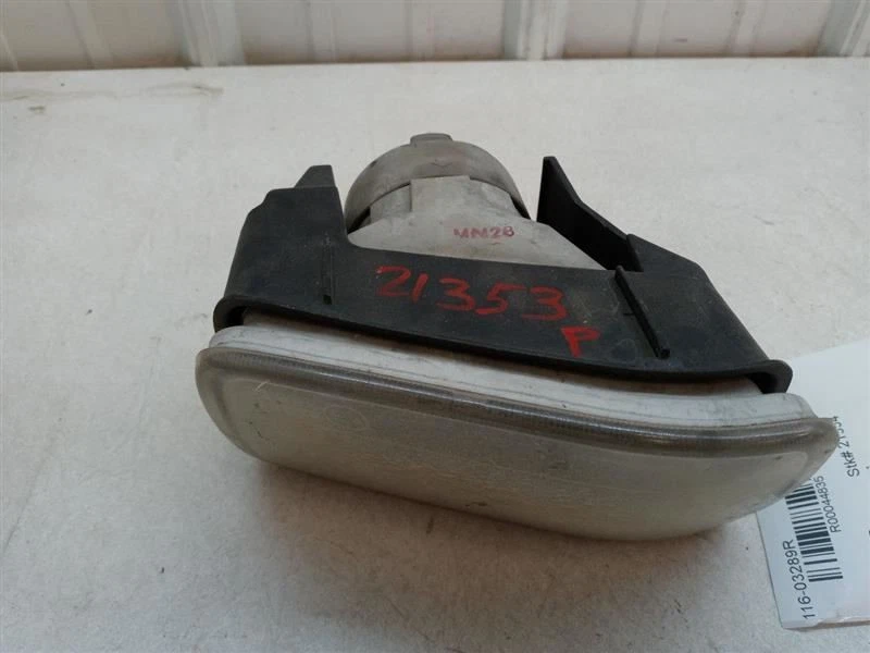 2007 FORD FIVE HUNDRED PASSENGER RIGHT FOG LAMP FOG LIGHT ASSY OEM USED TESTED - Image 2 of 4