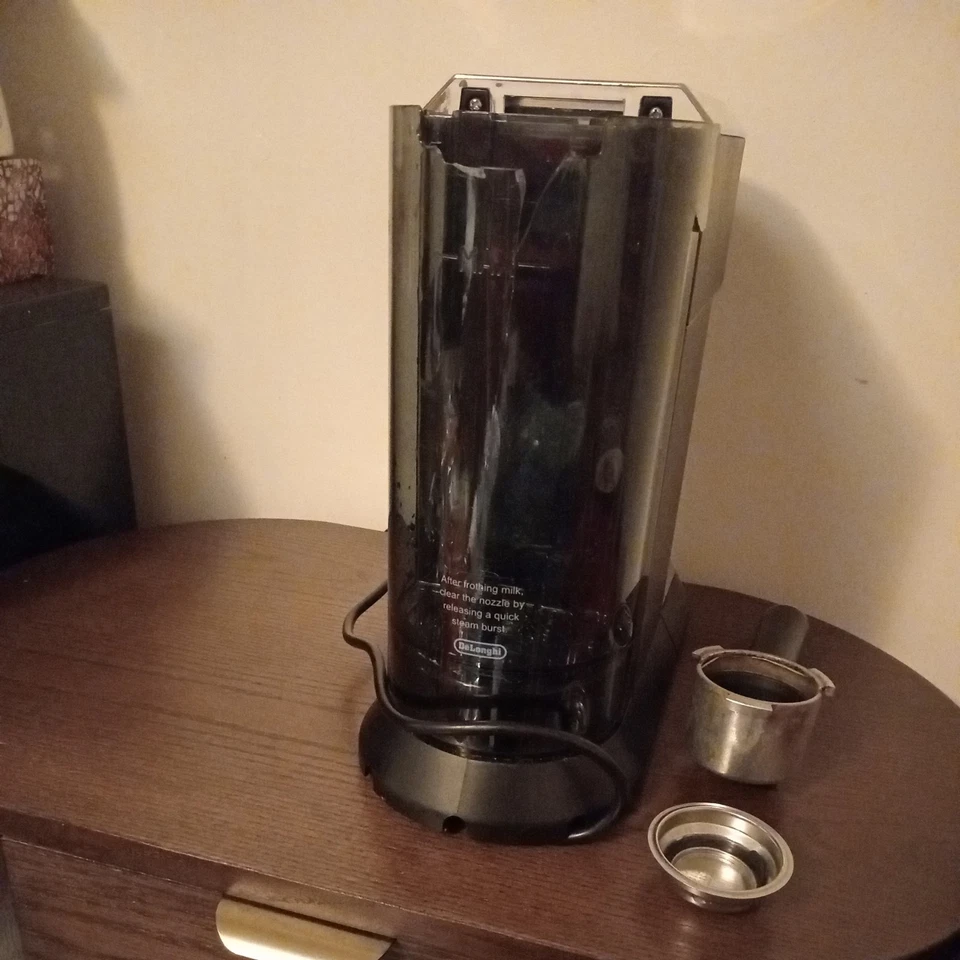 De'Longhi Dedica Style EC 685.BK, photo 3 of 5