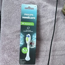 Philips Sonicare W DiamondClean Replacement Heads 3 Pack Clean White