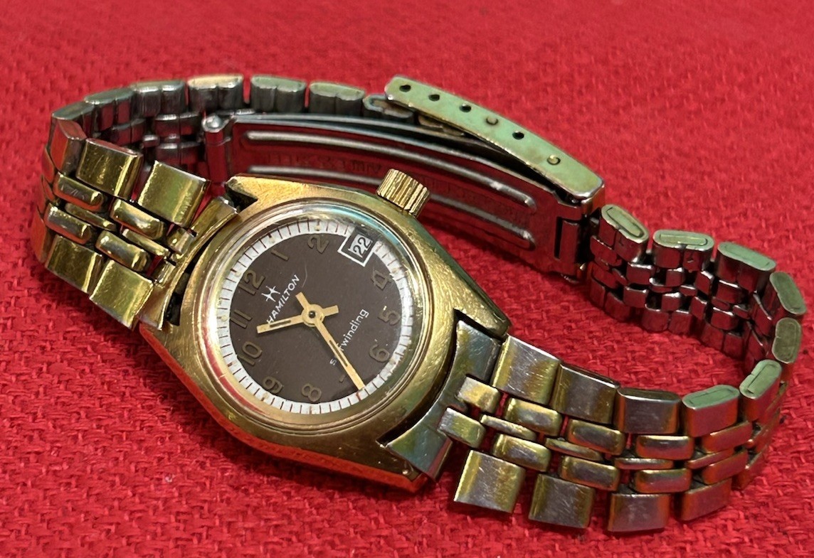 Vintage Hamilton 704003-4 Brown Date Ladies Automatic  display picture 3