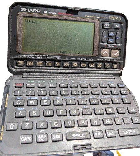 SHARP ZQ-6100M 64KB PDA ELECTRONIC ORGANIZER PERSONAL POCKET PC No Charger