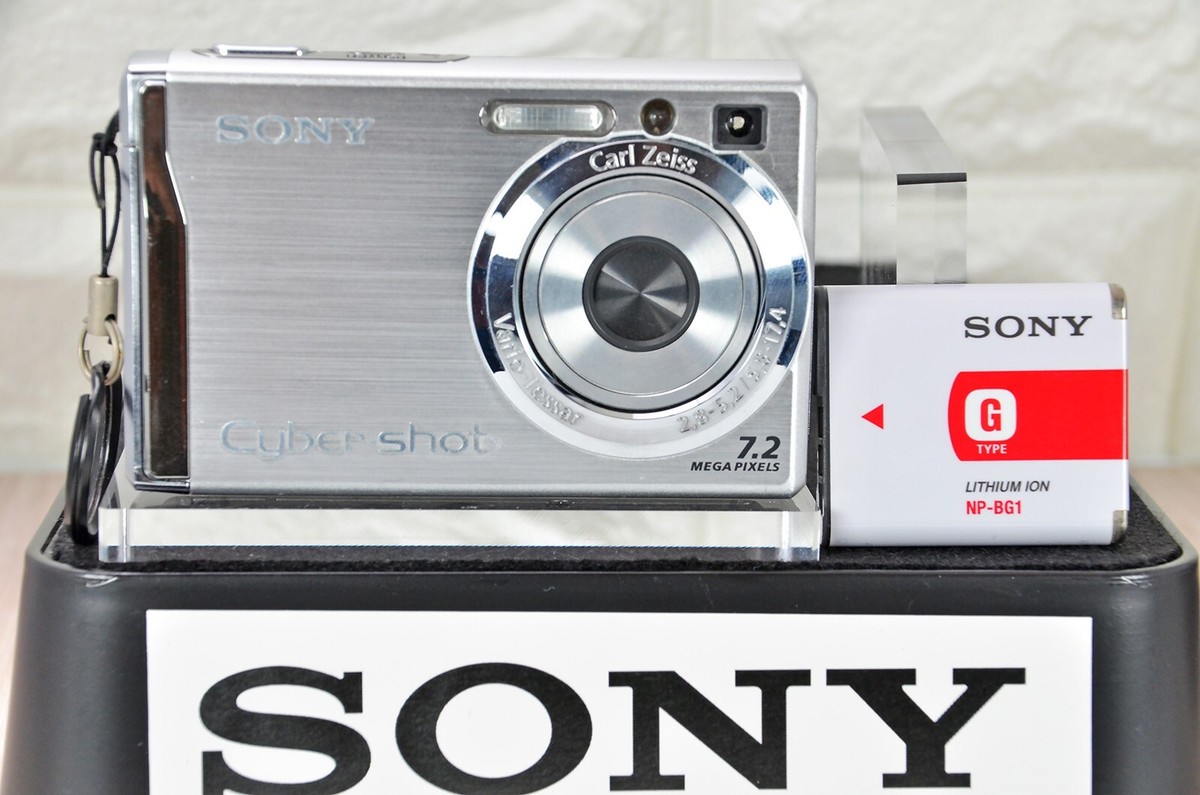 Sony Cyber-shot DSC-W80 Silver 7.2MP Digital Camera CCD Sensor