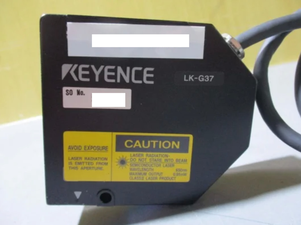 Keyence LK-G37 Laser Displacement Sensor Color Black Used JP Keyence LK-G37 Laser Displacement Sensor Color Black Used JP