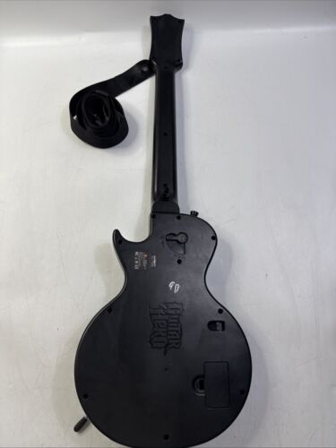 PS3 Guitar Hero Gibson Les Paul Playstation 3 Wireless Guitar Black/with Strap - Picture 4 of 5