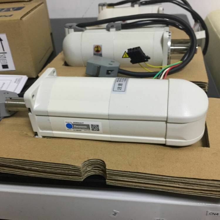 1PC Panasonic MSMA042P1F AC Servo Motor New In Box Expedited Shipping