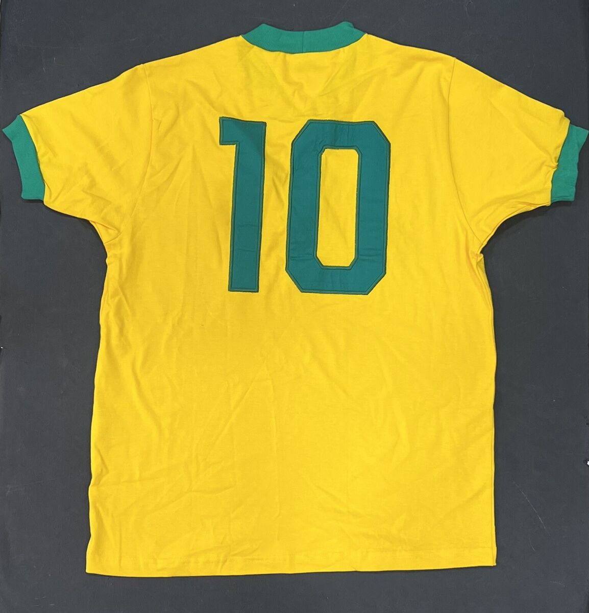 Pele Signed 3x Champion World Cup CBD Brazil Jersey #10 Auto Pele Signed 3x Champion World Cup CBD Brazil Jersey #10 Auto