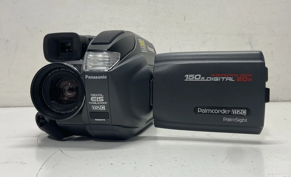 Panasonic Palmcorder PV-L651D VHS-C Camcorder - Image 4 of 4