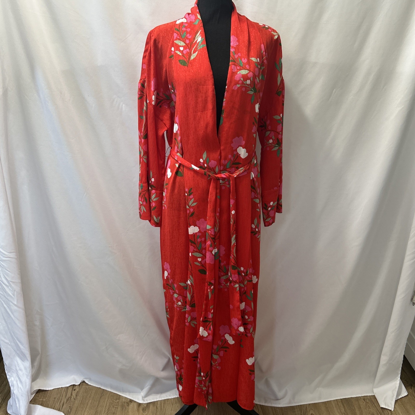 Zara Women's Bright Floral Red Kimono Robe Dress Size Medium