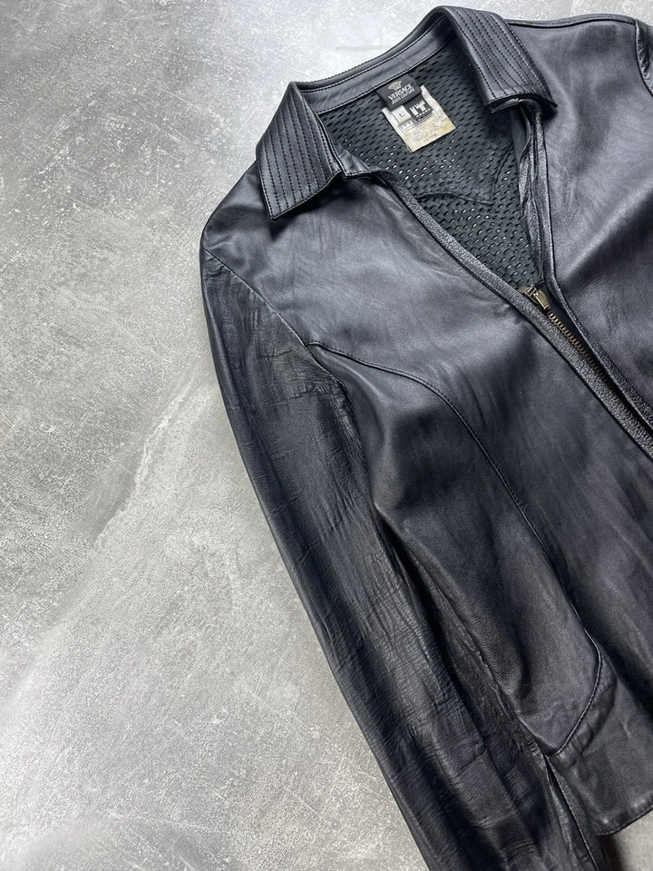 Chaqueta de Cuero Versace Años 90 Archives Avant Garde Negra Talla L Hecha en IT Foto 3 de 4