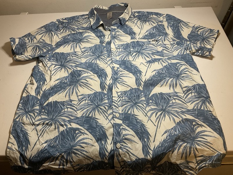 Men’s Hurley Button Up Shirt XL Beach Tropical Hawaii