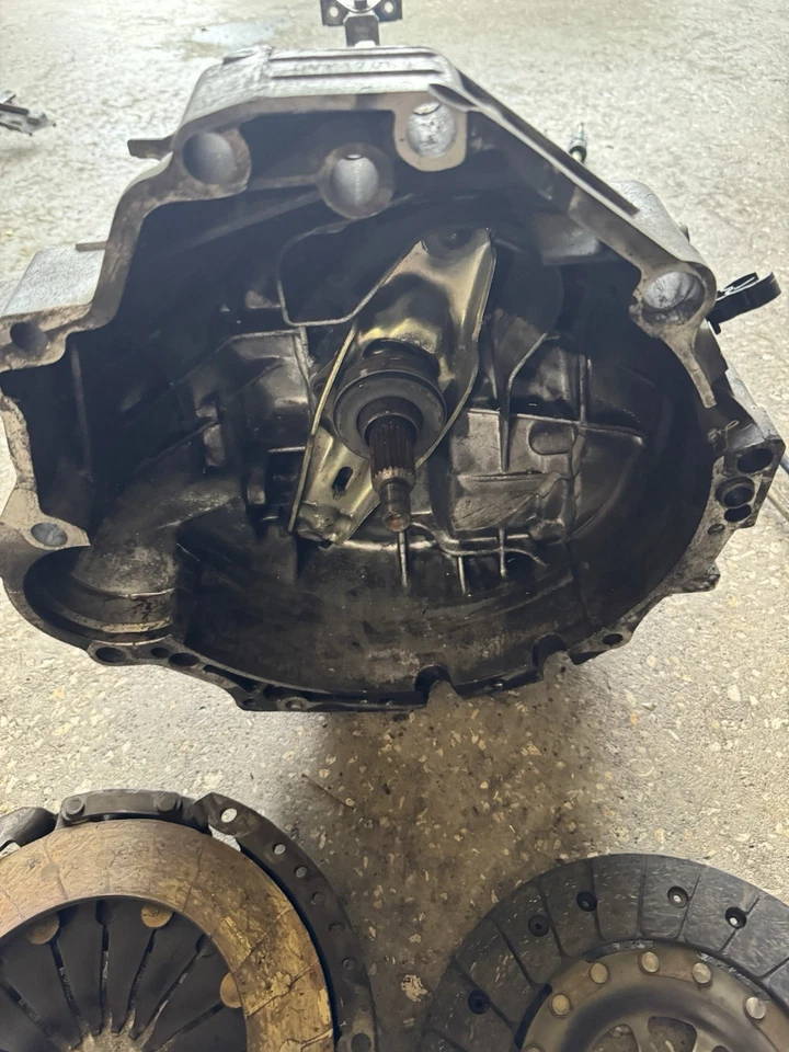 Porsche Boxster 986 1997-99 transmisión, manual 5 SPD, G86,00 2,5 L Foto 4 de 4