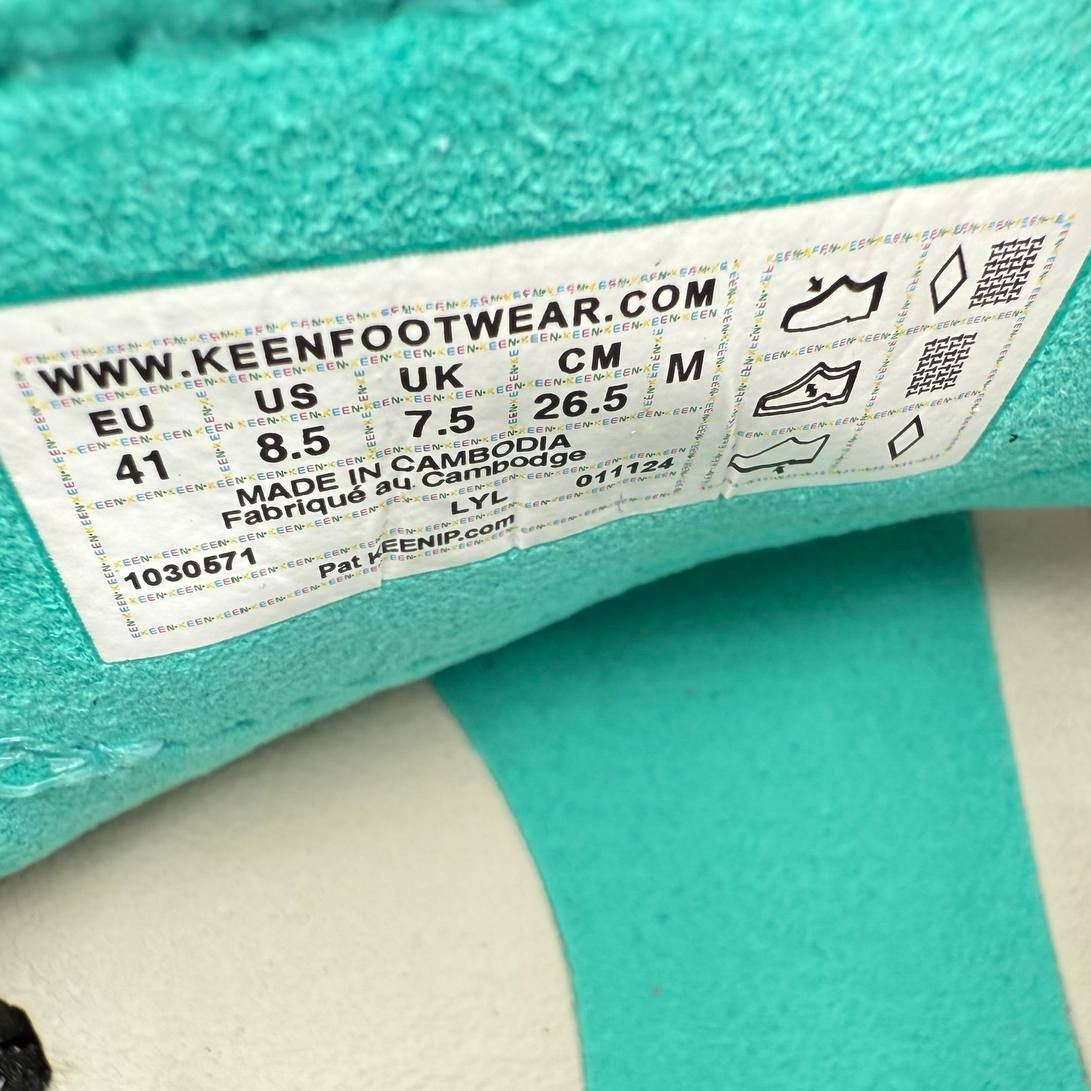 KEEN UNEEK Sport Sandals Men display picture 1