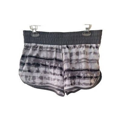 under armour Mini shorts Size L Women Polyester Shell Lining 0039B2