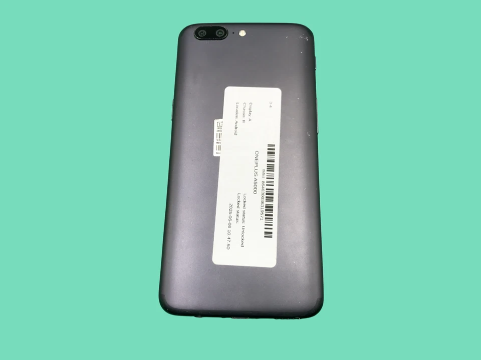 OnePlus 5 - 64GB - Grigio Ardesia (Sbloccato) Smartphone A5000, Usato - Immagine 4 di 4