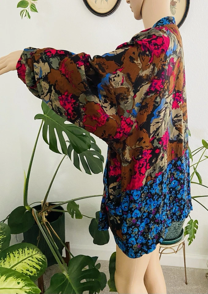 Chaqueta cortavientos floral estilo Betsey vintage años 80 para mujer pequeña ropa para mujer” Foto 4 de 4