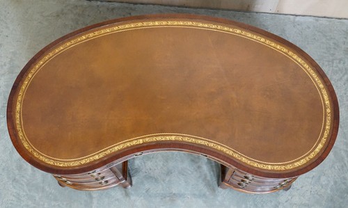 IMPORTANT FULLY RESTORED ANTIQUE VICTORIAN BOOKCASE BACK LEATHER TOP KIDNEY DESK - Picture 5 of 12