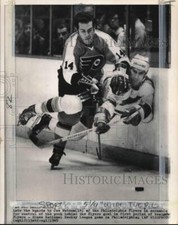 1969 Press Photo Ice hockey players Joe Watson & Frank St. Marseille, PA