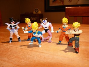dragon ball z mini figures 1989