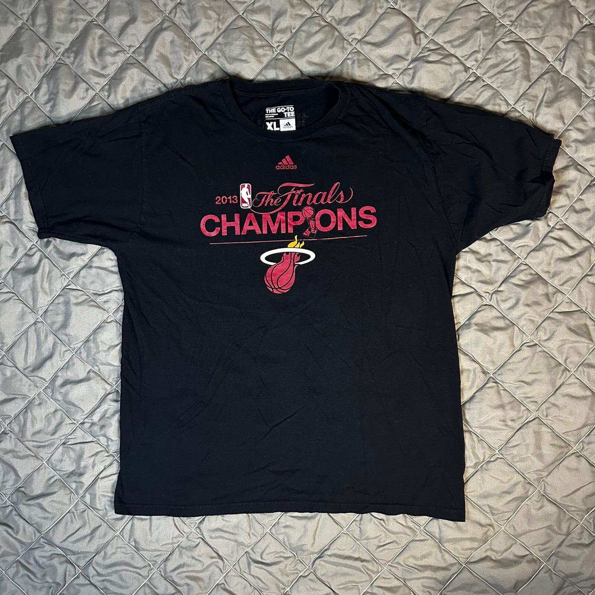 Miami Heat Shirt Mens XL Black NBA Basketball LeBron James Adidas