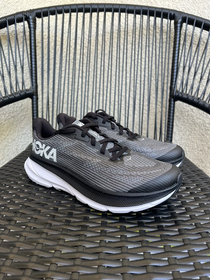 Zapatillas deportivas para correr Hoka One One Clifton 9, juveniles talla 5,5/7,5 para mujer nuevas Foto 4 de 4